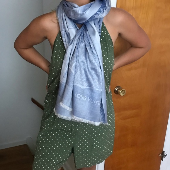 louis vuitton scarf used